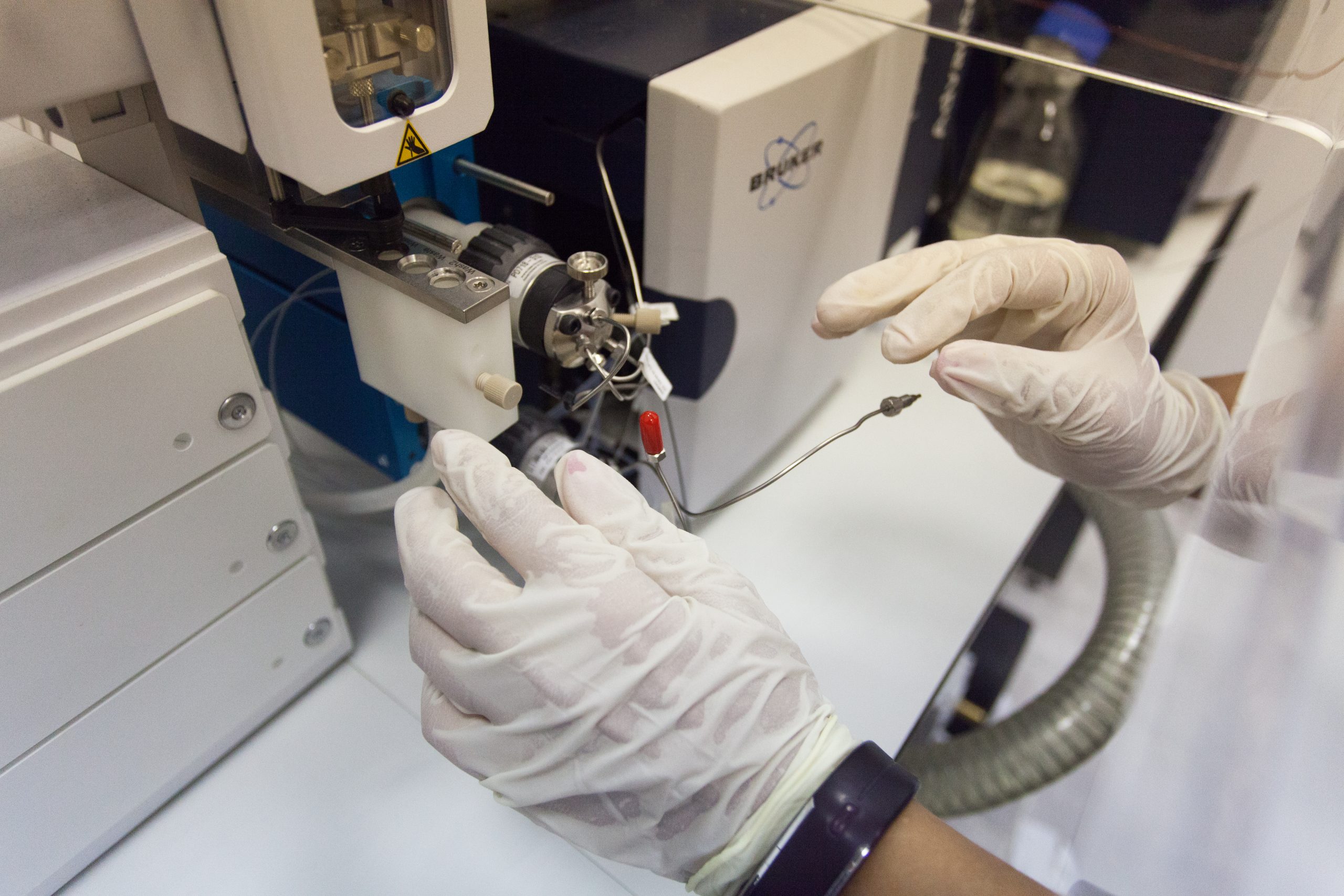 La UCA pone en marcha el certamen fotográfico ‘Enfoca tus Servicios Centrales de Investigación’