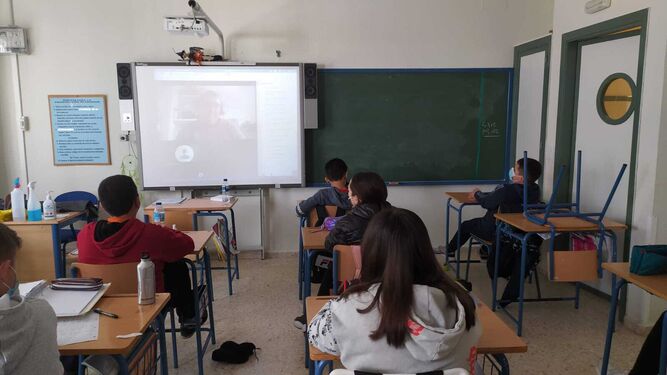 La UCA celebra de forma virtual la actividad ‘Café con Ciencia’ por el Día Internacional de la Niña y la Mujer en la Ciencia