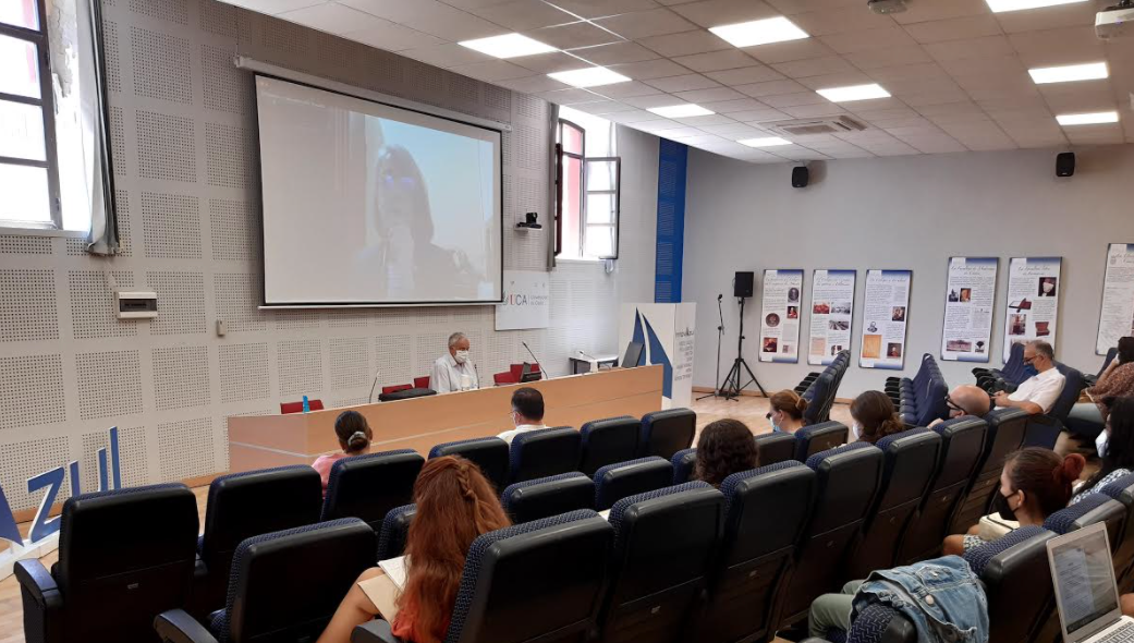 La UCA clausura el seminario ‘INNOVAZUL’ con la ponencia de Elva Escobar, miembro del Comité de Naciones Unidas