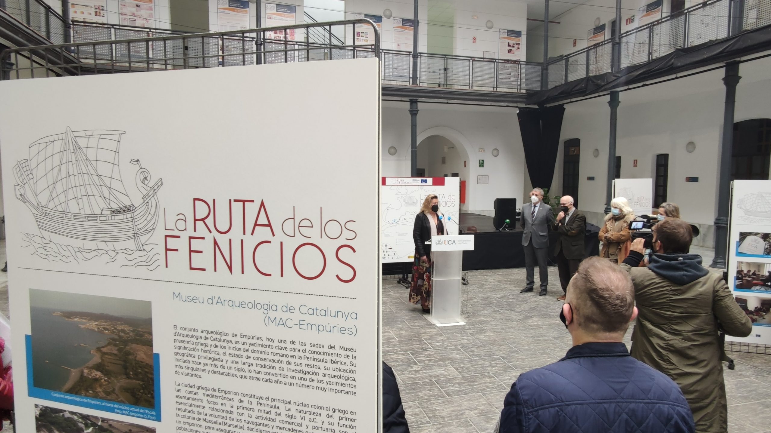 La exposición ‘La Ruta de los Fenicios en España. Itinerario cultural del Consejo de Europa’ estará hasta el 17 de febrero en el Campus de Cádiz