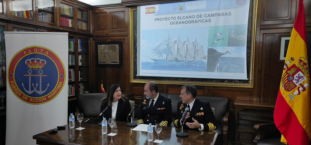 Científicos de la UCA participan de nuevo en el observatorio permanente de los océanos junto a IHM y buque-escuela Elcano