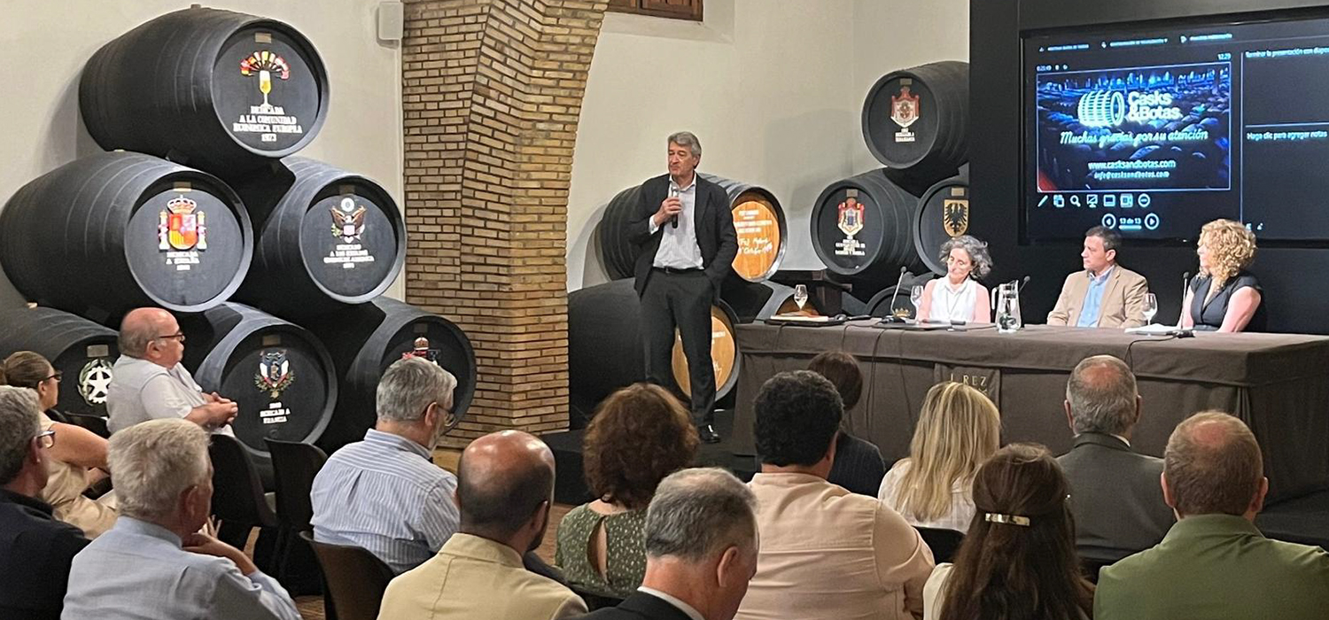 La Universidad de Cádiz lidera el análisis científico del proceso de envinado de las Sherry Cask®