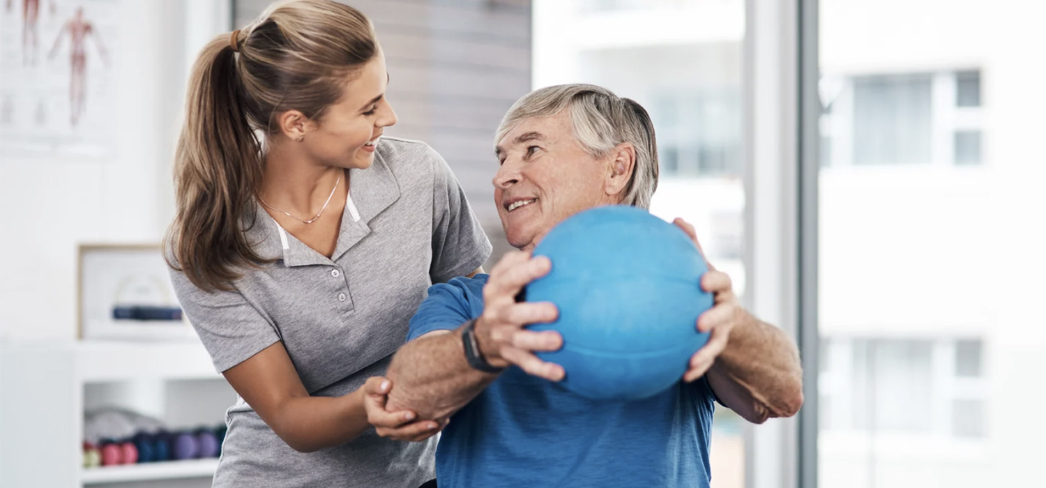 Investigadores de la UCA demuestran la eficacia de una intervención educativa para prevenir el deterioro funcional en personas mayores